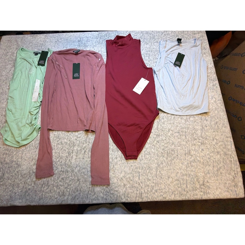 4 Piece tops size XS from A new Day and Wild Fable‎ NWT